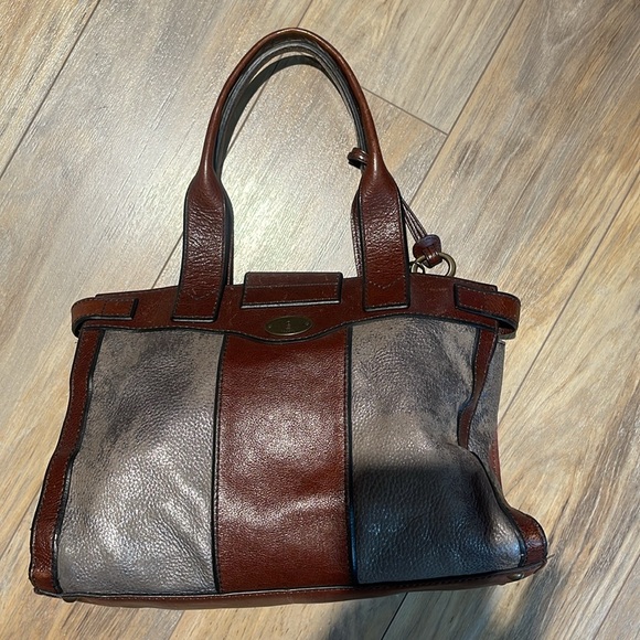 Fossil Shoulder Bag - Picture 3 of 14